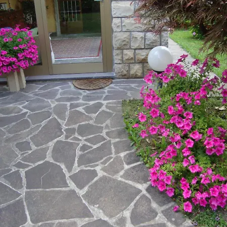 Oda ve Kahvaltı La Moia